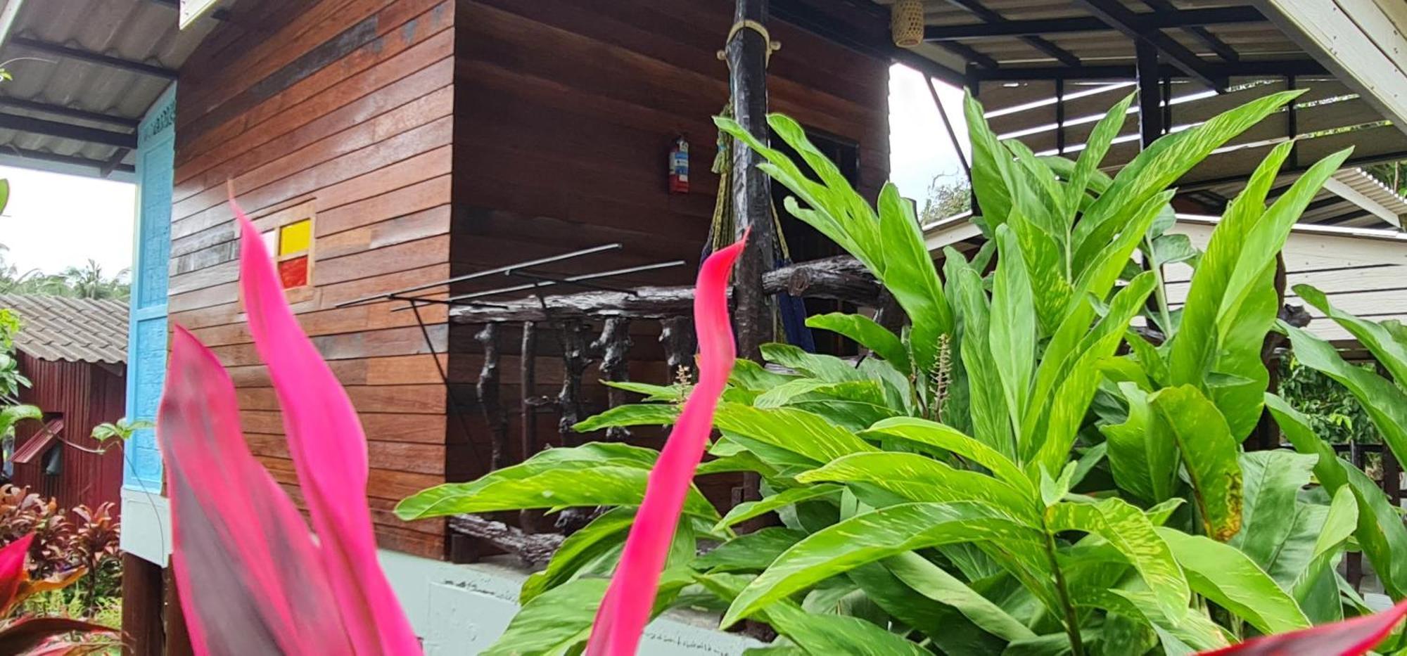 Отель Wooden Hut Koh Kood Ko Kut Экстерьер фото