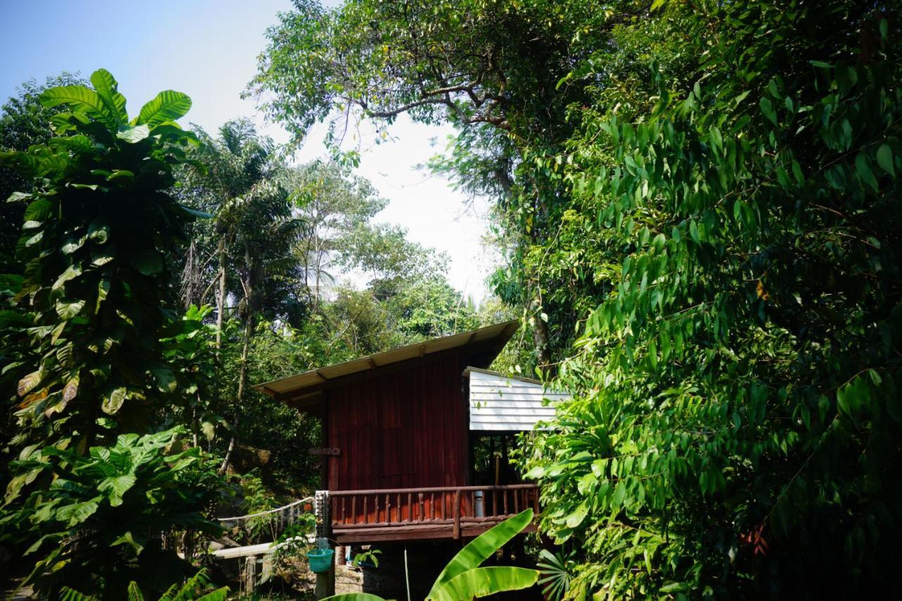 Отель Wooden Hut Koh Kood Ko Kut Экстерьер фото